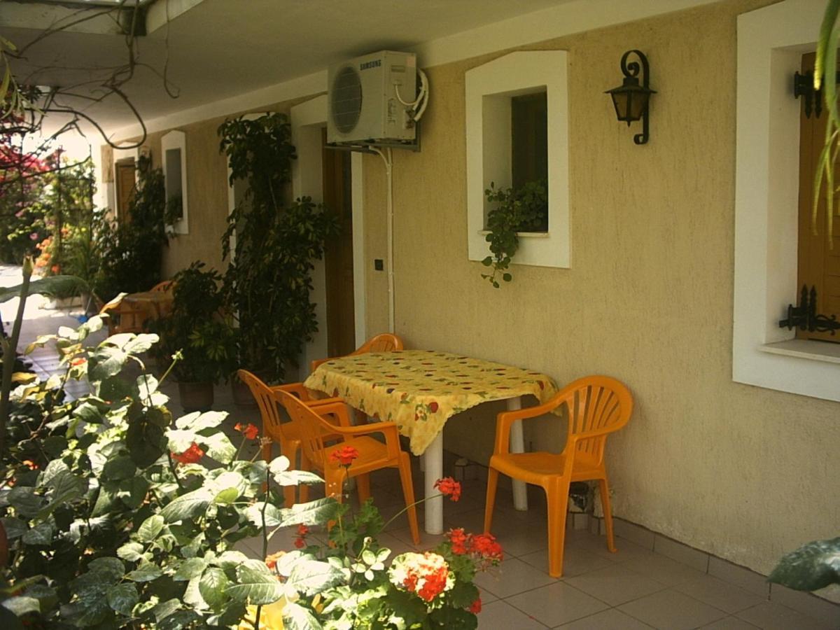 Polymnia Apartments Szpartiá Kültér fotó