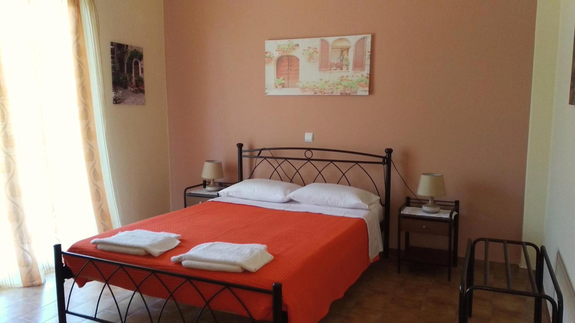 Polymnia Apartments Szpartiá Szoba fotó