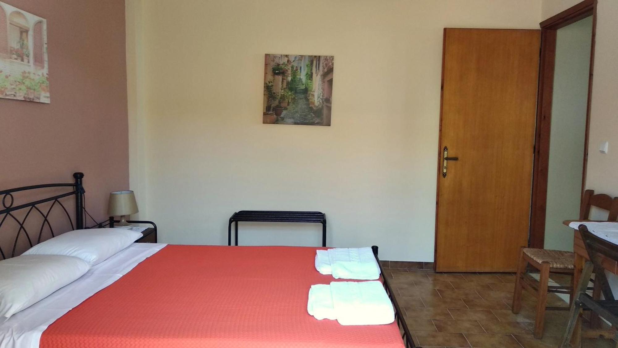 Polymnia Apartments Szpartiá Szoba fotó